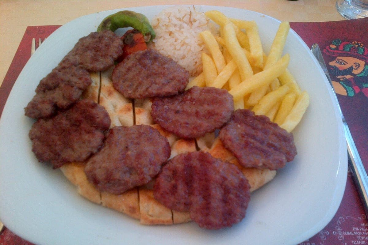Köfte a la parrilla