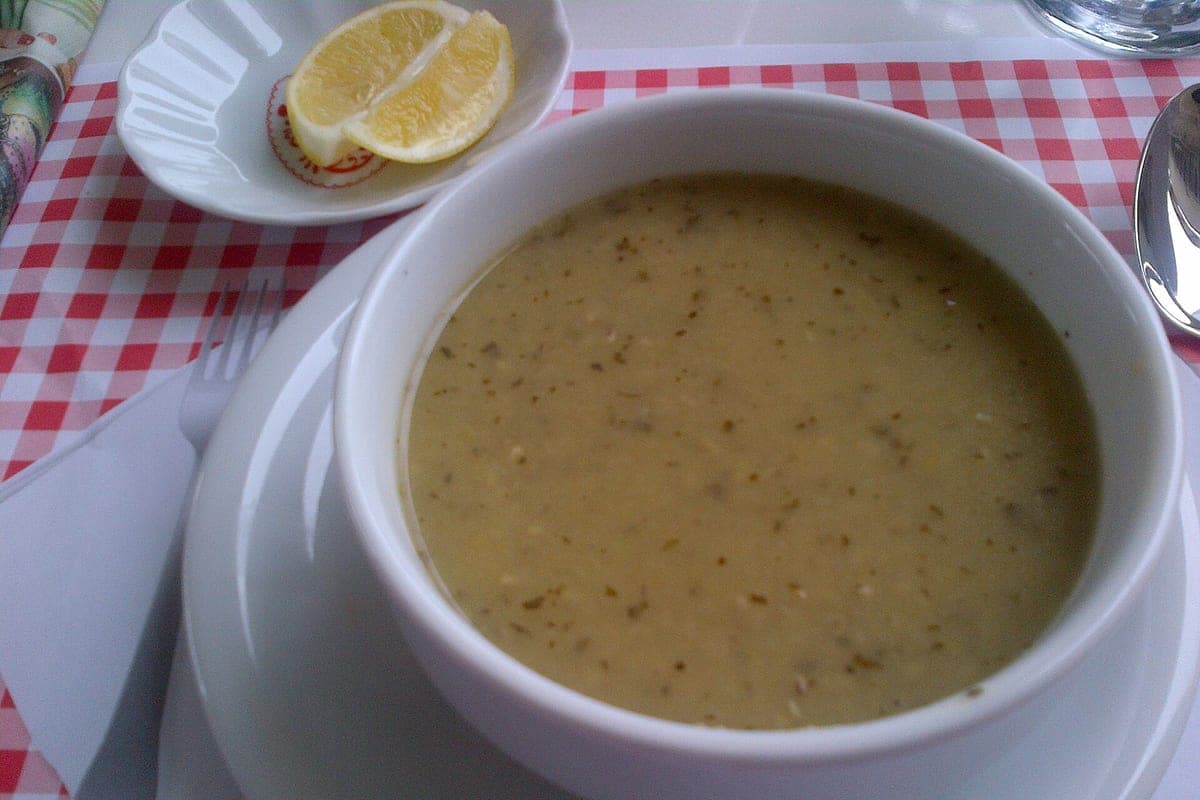 Mercimek çorbası